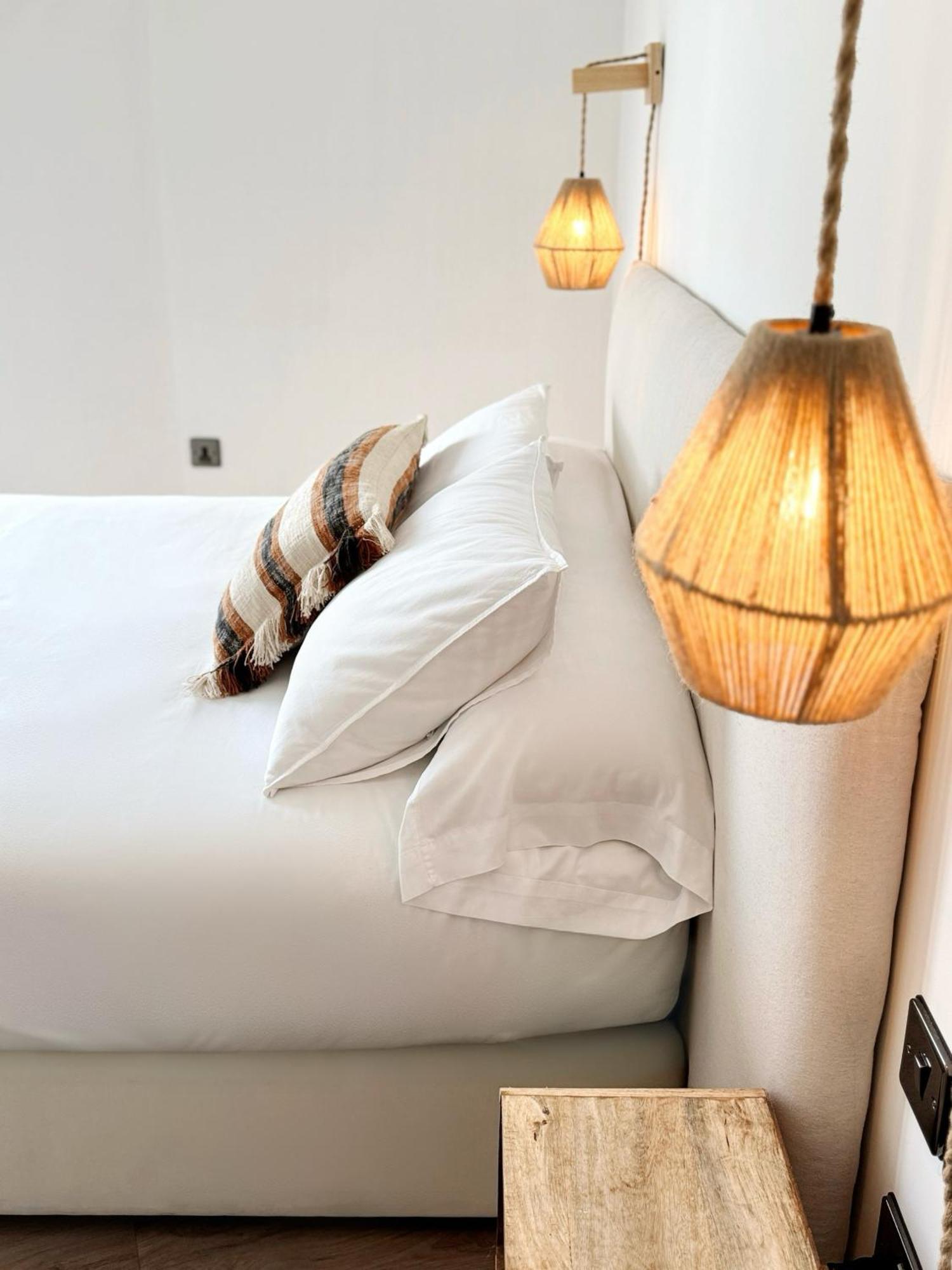 Stunning City Centre Penthouse With Private Balcony - Grand Central House Gibraltar Eksteriør billede